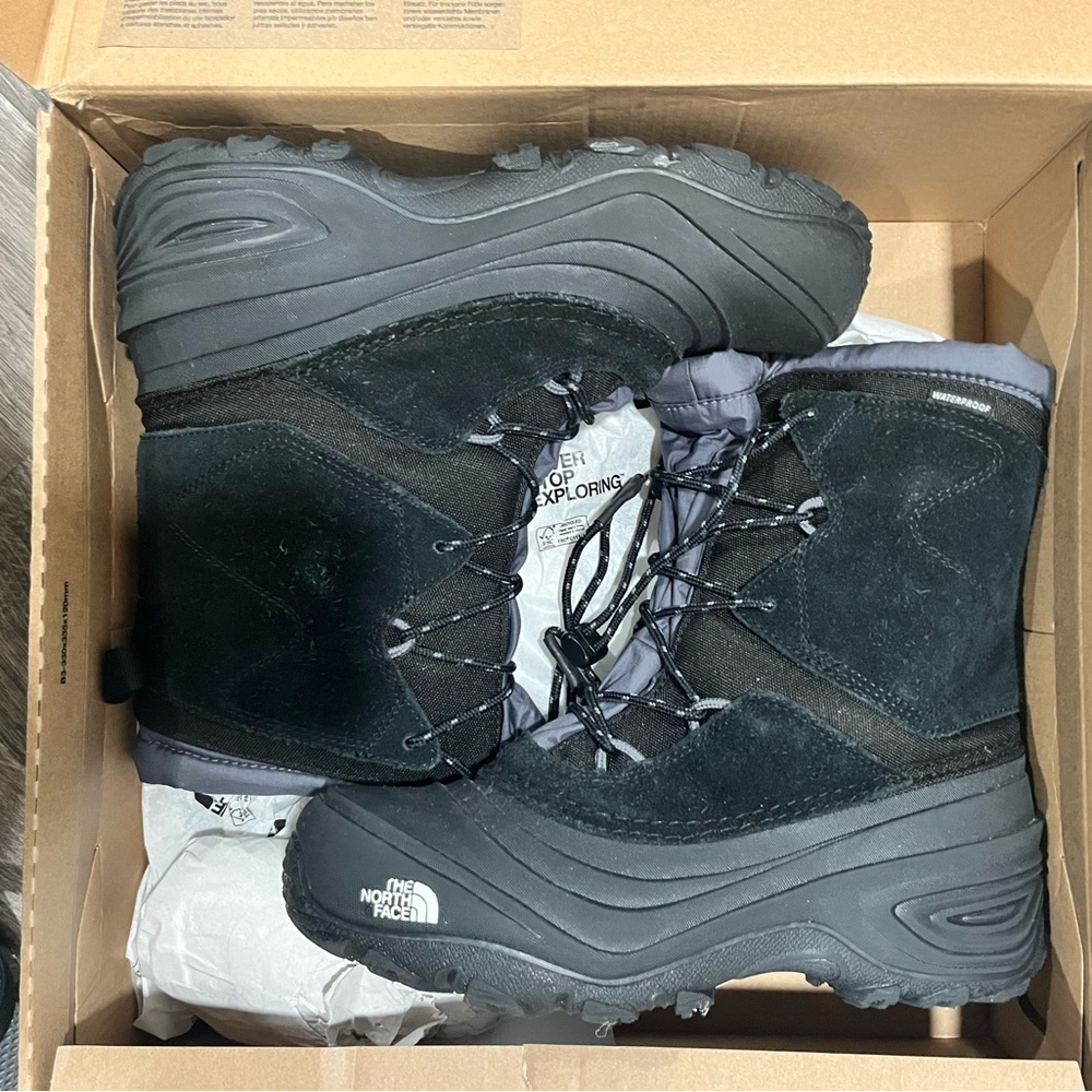 Big Kid Northface Winter Boots